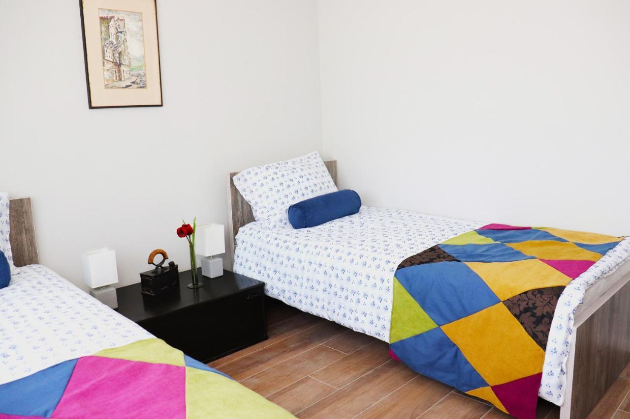 Foxxy Luxury Apartments スコピエ エクステリア 写真