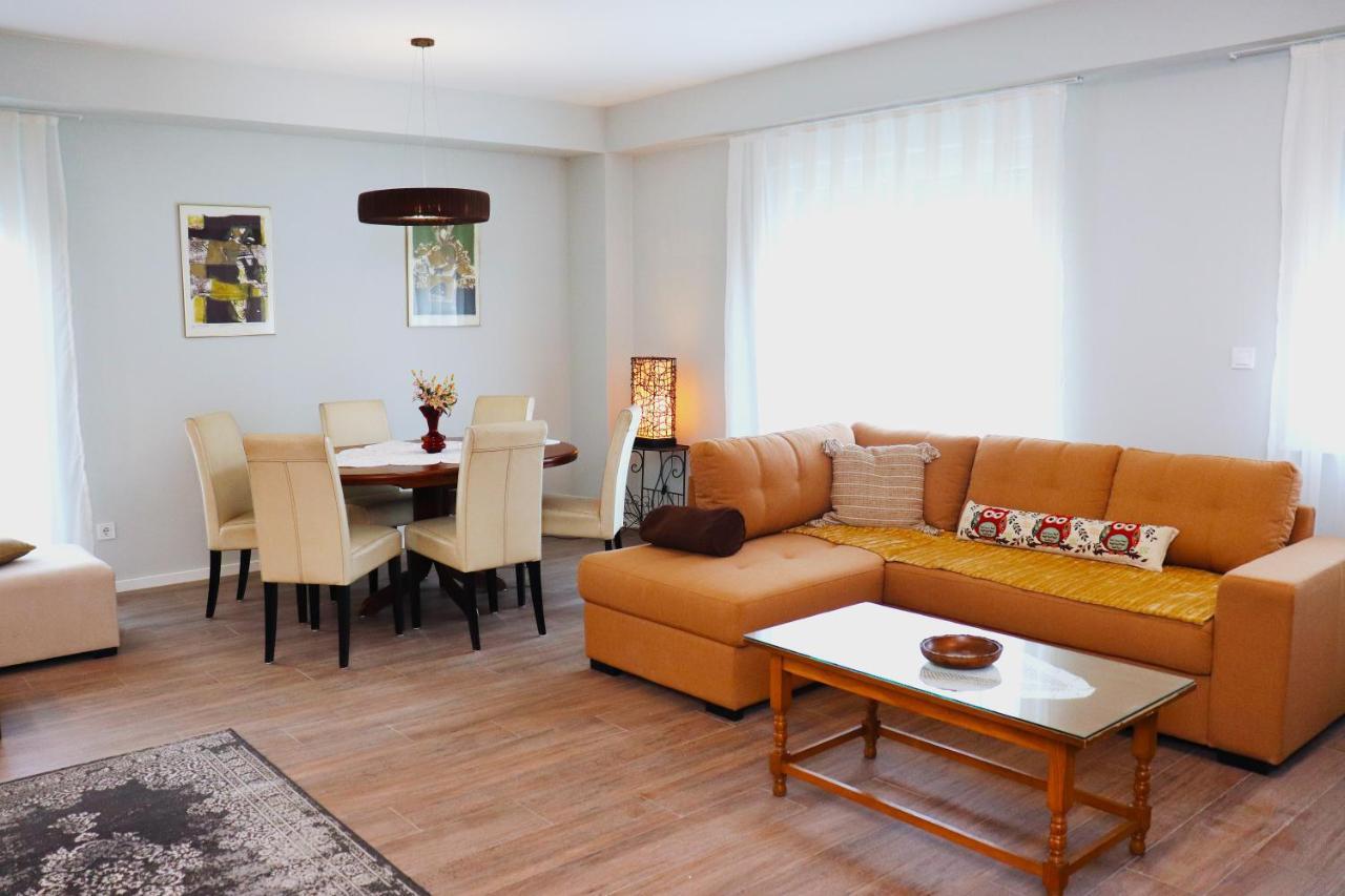 Foxxy Luxury Apartments スコピエ エクステリア 写真
