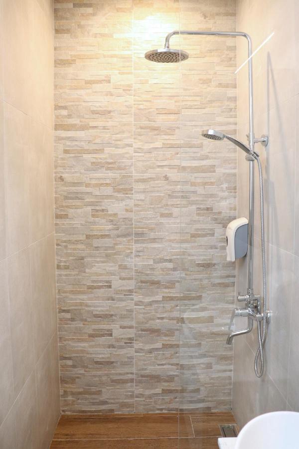 Foxxy Luxury Apartments スコピエ エクステリア 写真